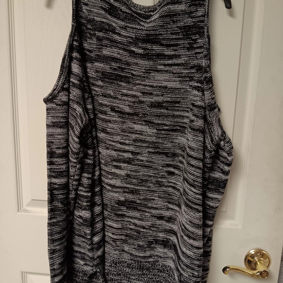 Woman Within Cold Shoulder Sweater nwot - Picture 5 of 8
